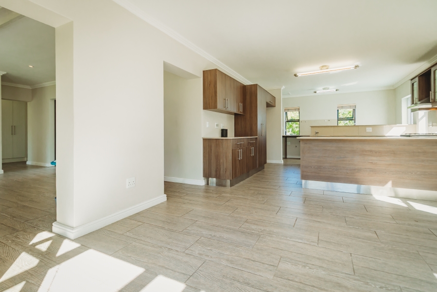 3 Bedroom Property for Sale in Kraaibosch Country Estate Western Cape